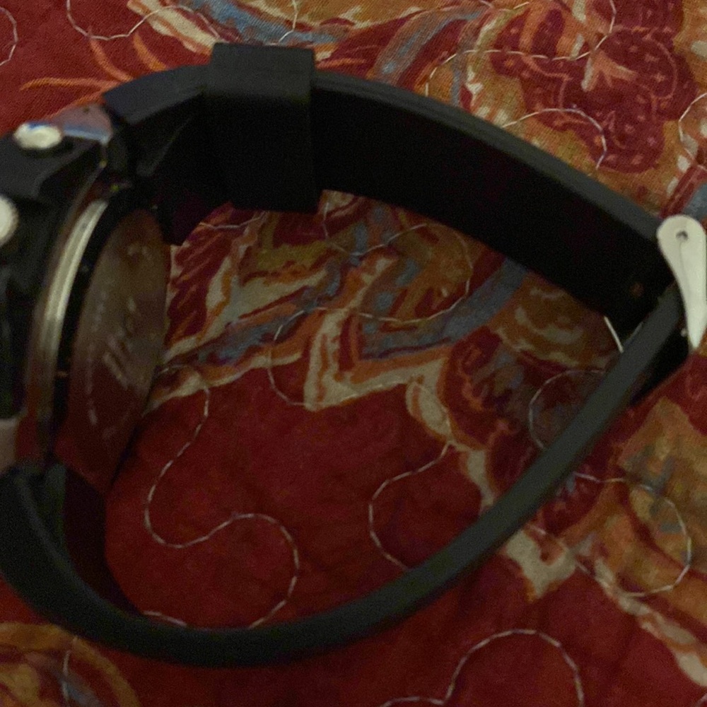Watch - Picture 2 of 2